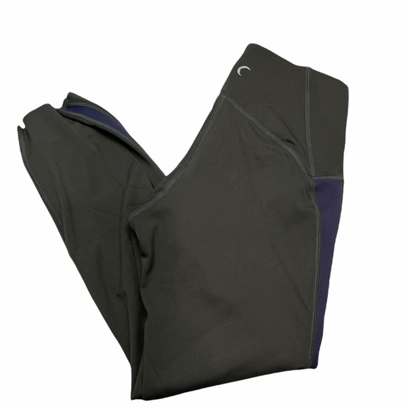 Zyia Active Dark Olive Mesh7/8 Leggings. Size 4 - Picture 8 of 12